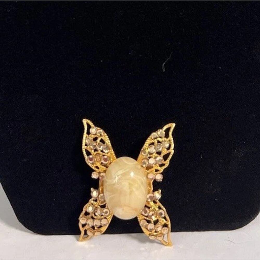Vintage Style Butterfly Brooch Oval Simulated Moonstone Cabochon Gold Tone Pin